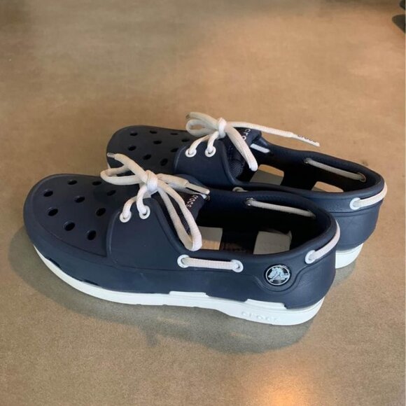 CROCS boat shoes. Boys size 3. Navy and white. New condition. - Picture 5 of 8